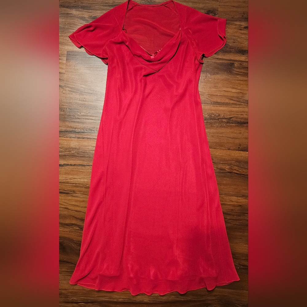 LIZ CLAIBORNE  Vibrant Red Dress. Size 12. Armpit To Pit 20in.